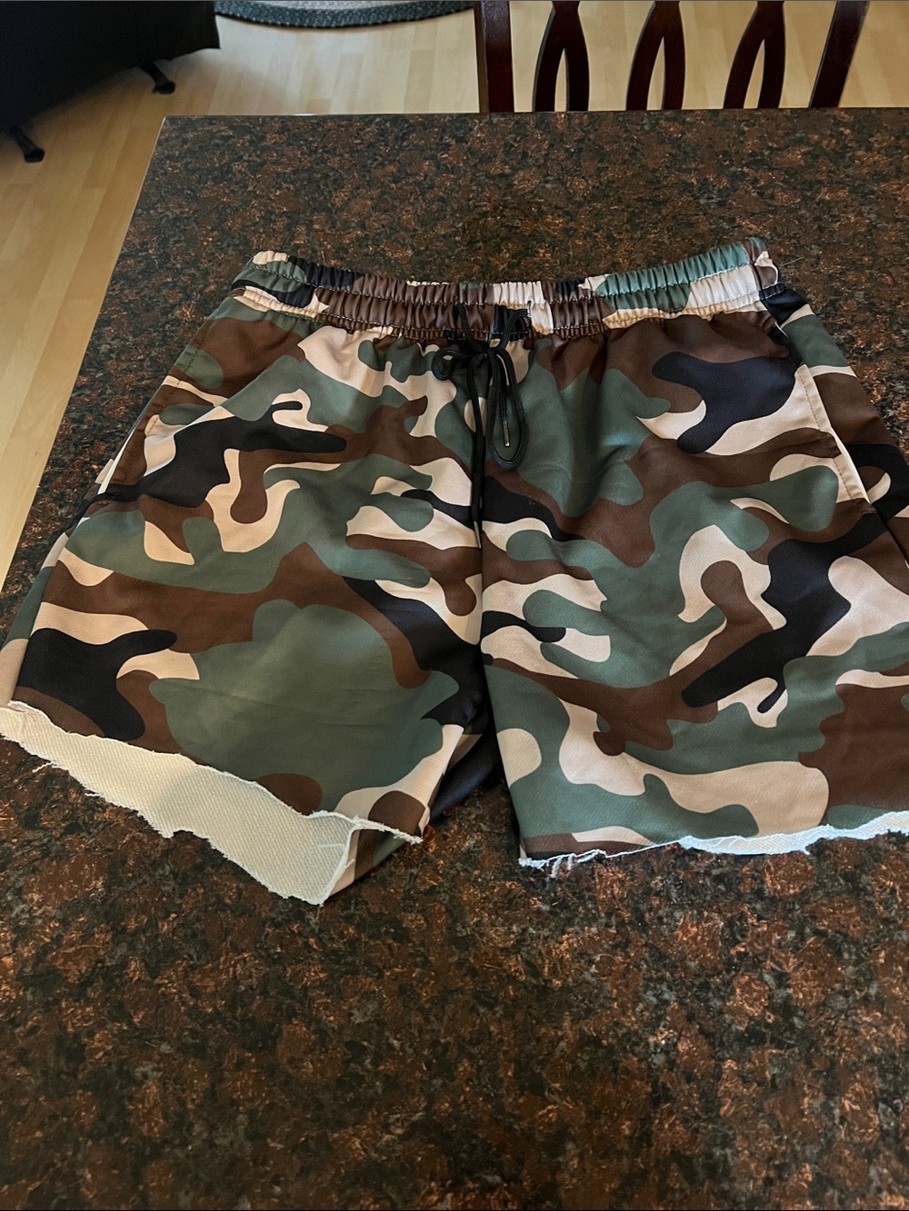 Cut off shorts - Picture 2 of 3